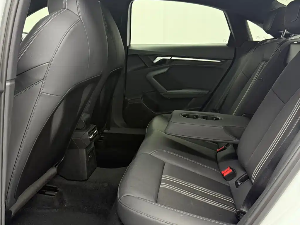 Audi A3 — миниатюра 11
