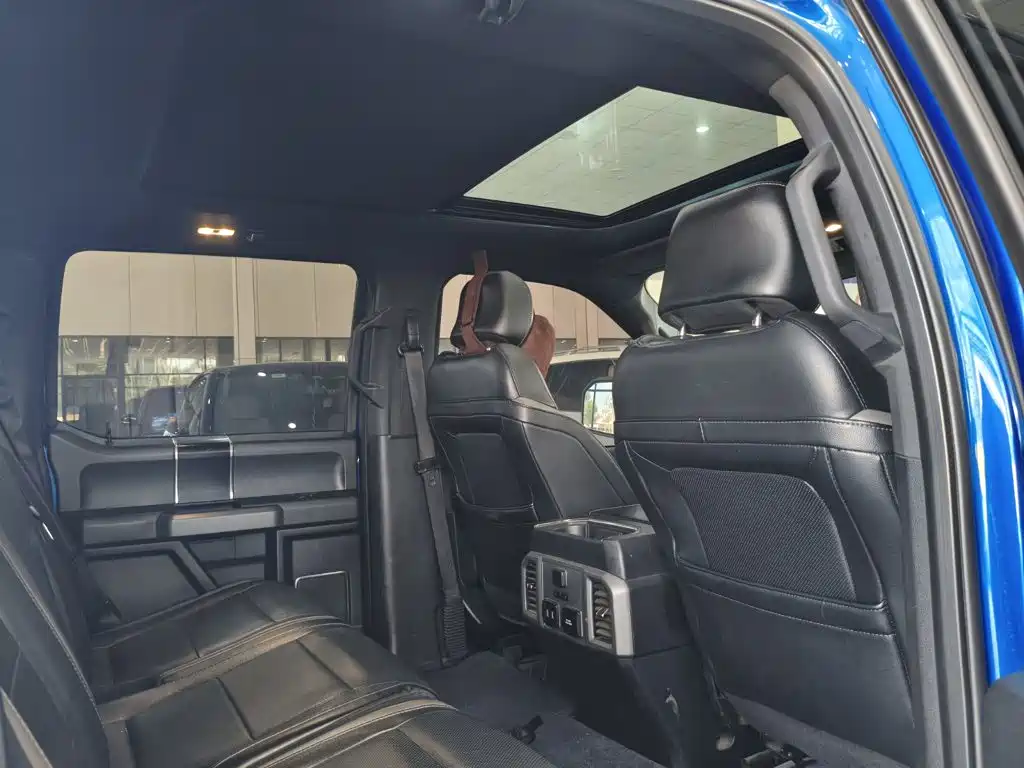 Ford F-150 Raptor — миниатюра 15