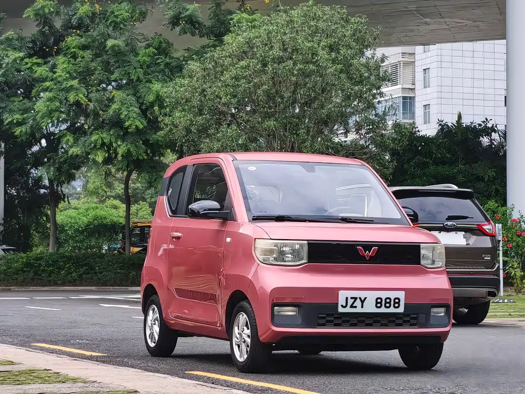 Wuling MINIEV — миниатюра 3