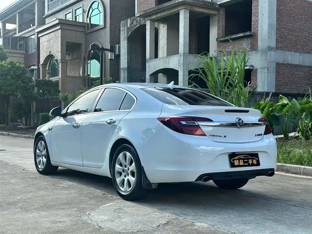 Buick Regal 2015 1.6T Elite