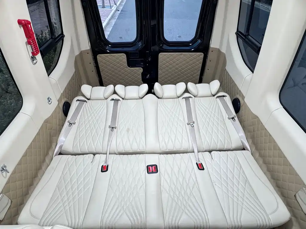 IVECO Ousheng — миниатюра 11