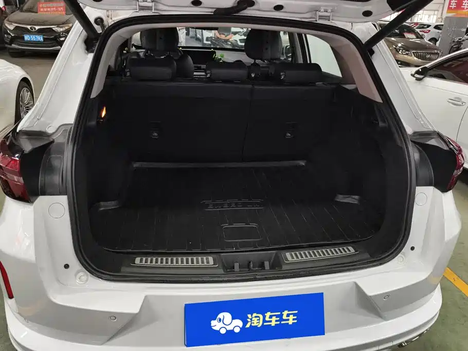 Exeed Zhaofeng — миниатюра 4