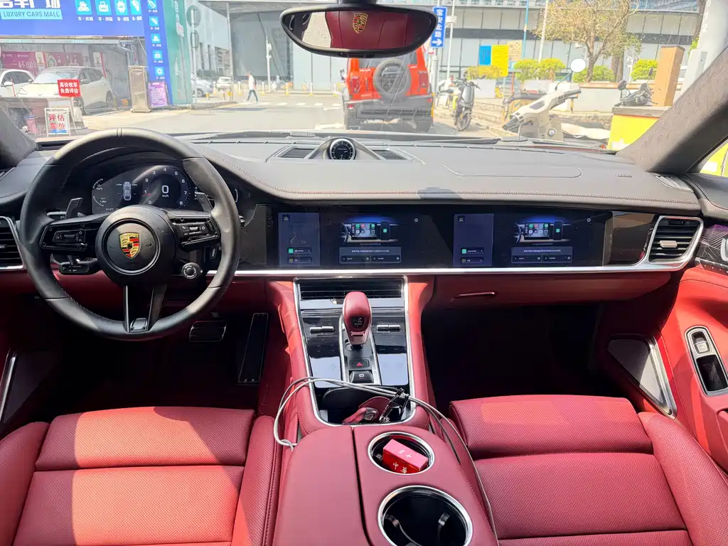 Porsche Panamera — миниатюра 5