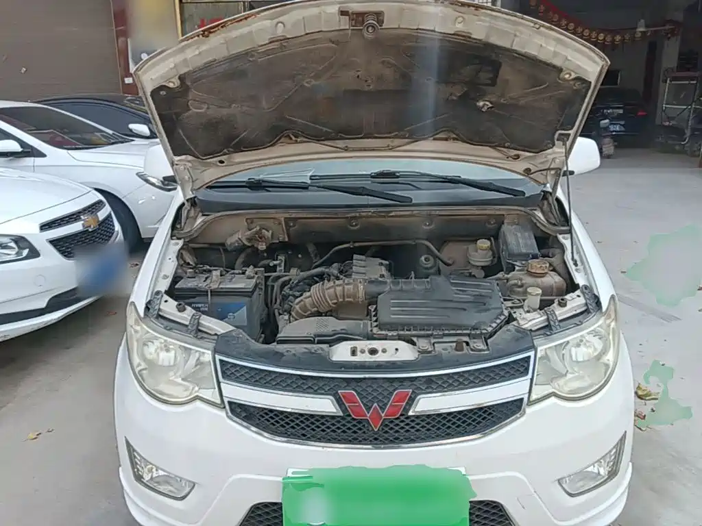 Wuling Hongguang — миниатюра 20