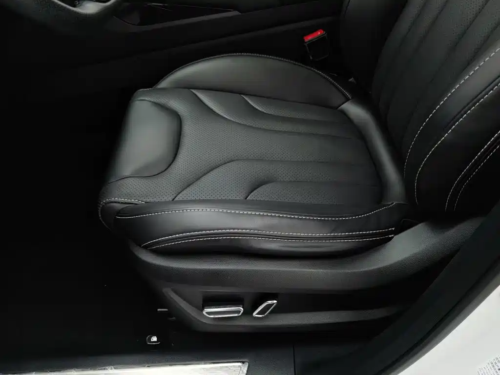 Changan CS85 COUPE — миниатюра 20