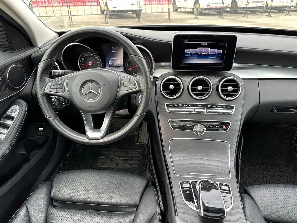 MERCEDES-BENZ C CLASS