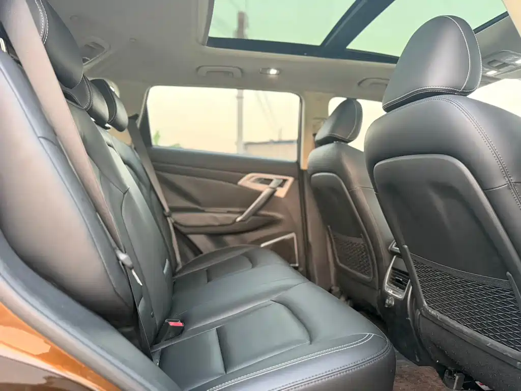 Geely Boyue — миниатюра 13