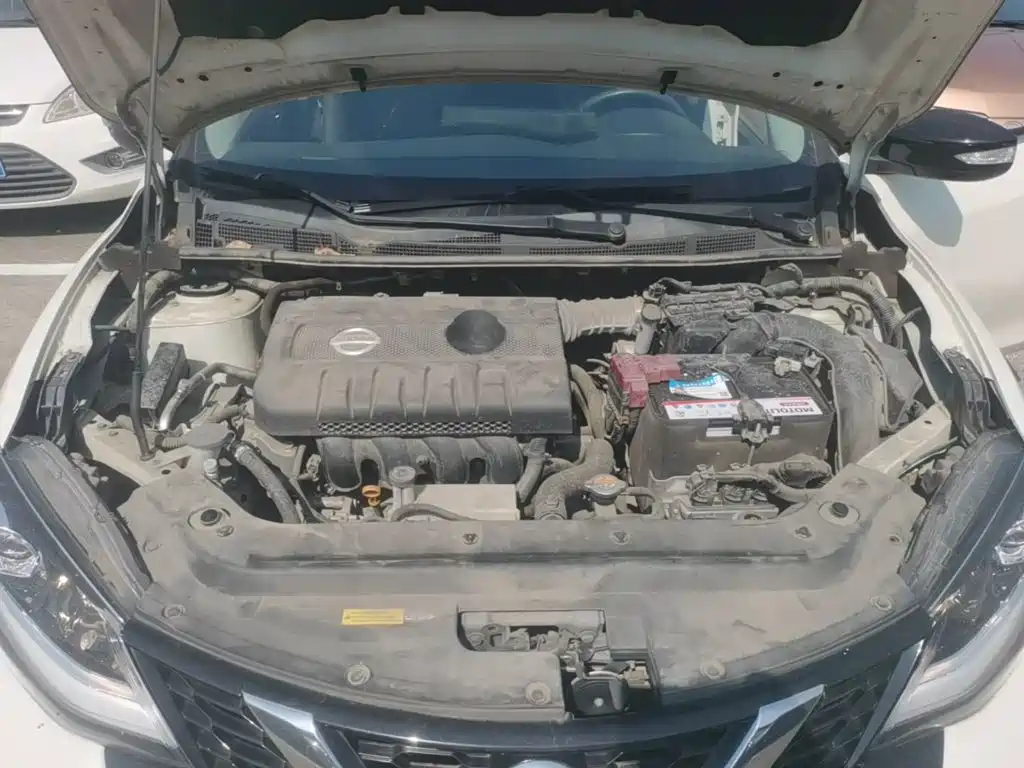 Nissan Tiida — миниатюра 20