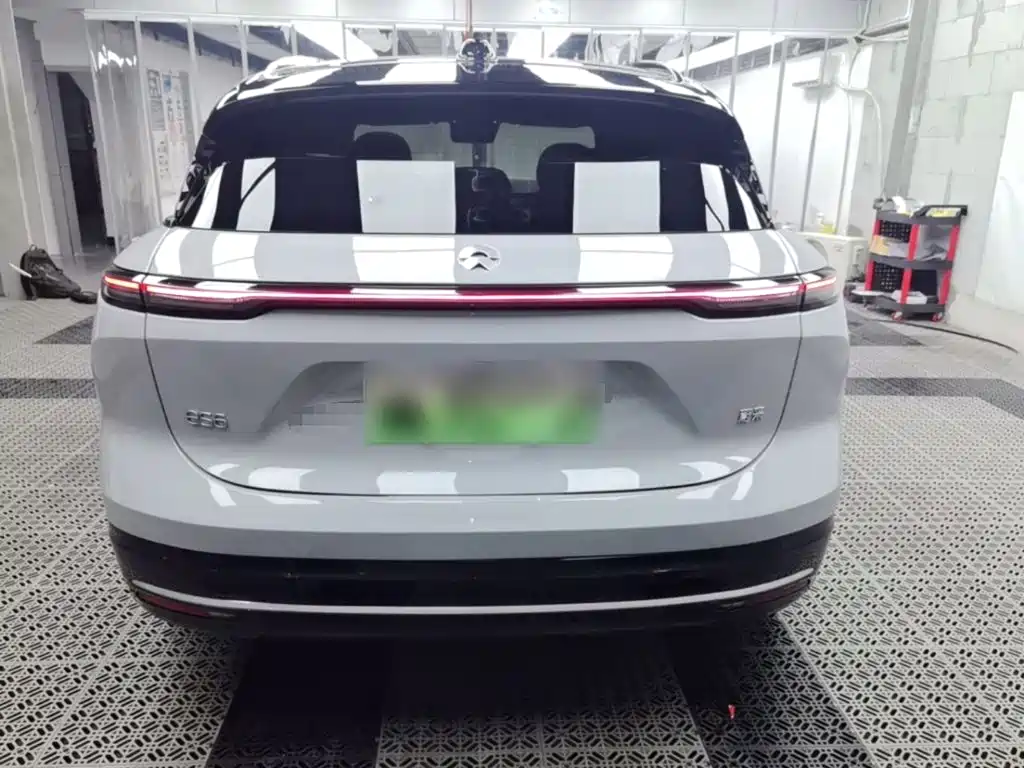 NIO ES6 — миниатюра 6