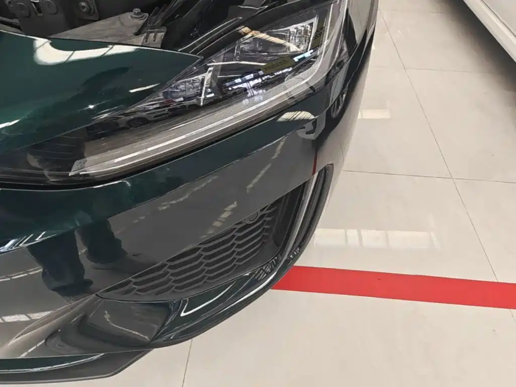 Jaguar XEL — миниатюра 24