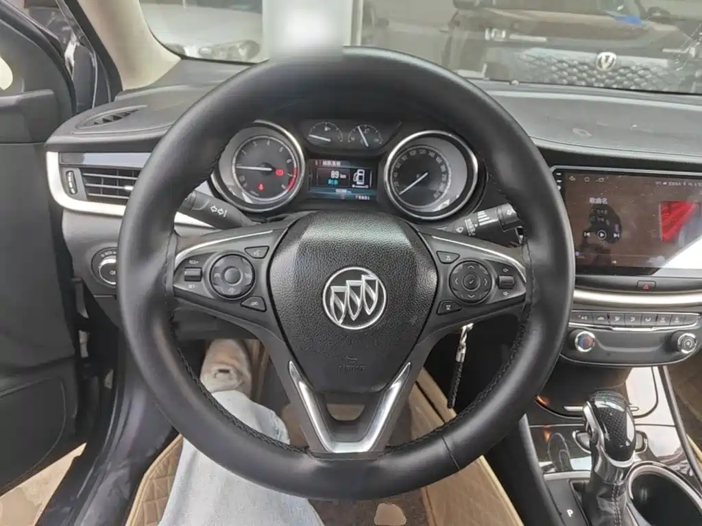 Buick Verano — миниатюра 7