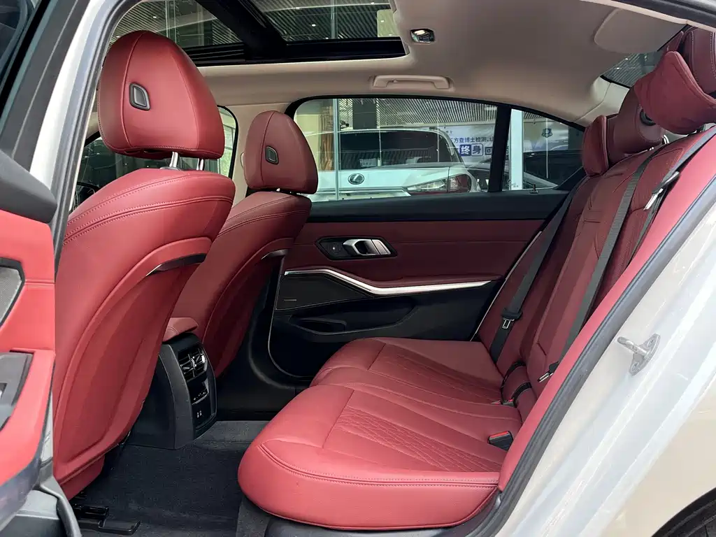 BMW i3 — миниатюра 6