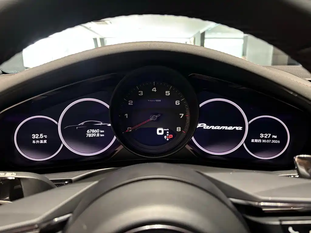Porsche Panamera — миниатюра 8