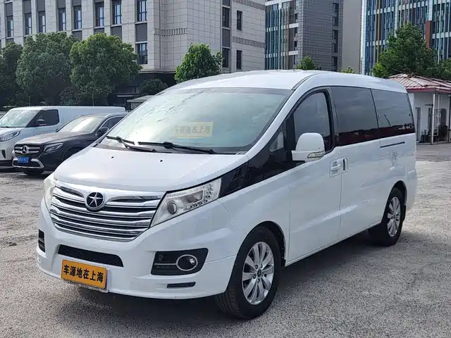 2015 JAC M5