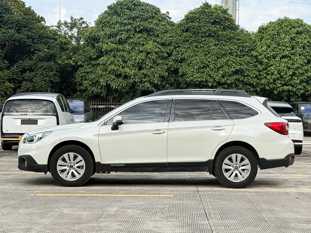 Subaru Outback — миниатюра 4