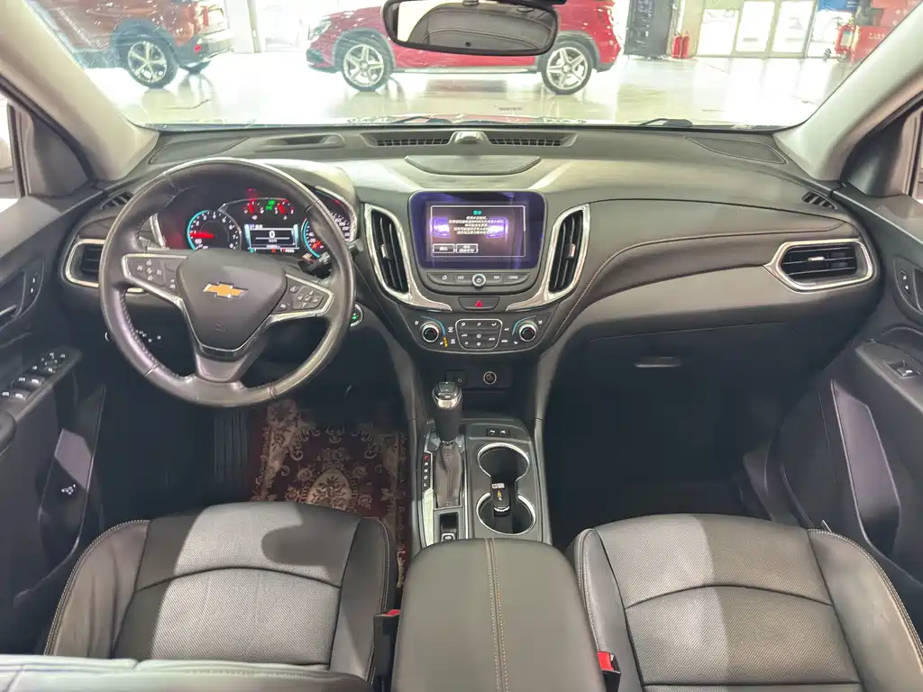 Chevrolet Equinox — миниатюра 9