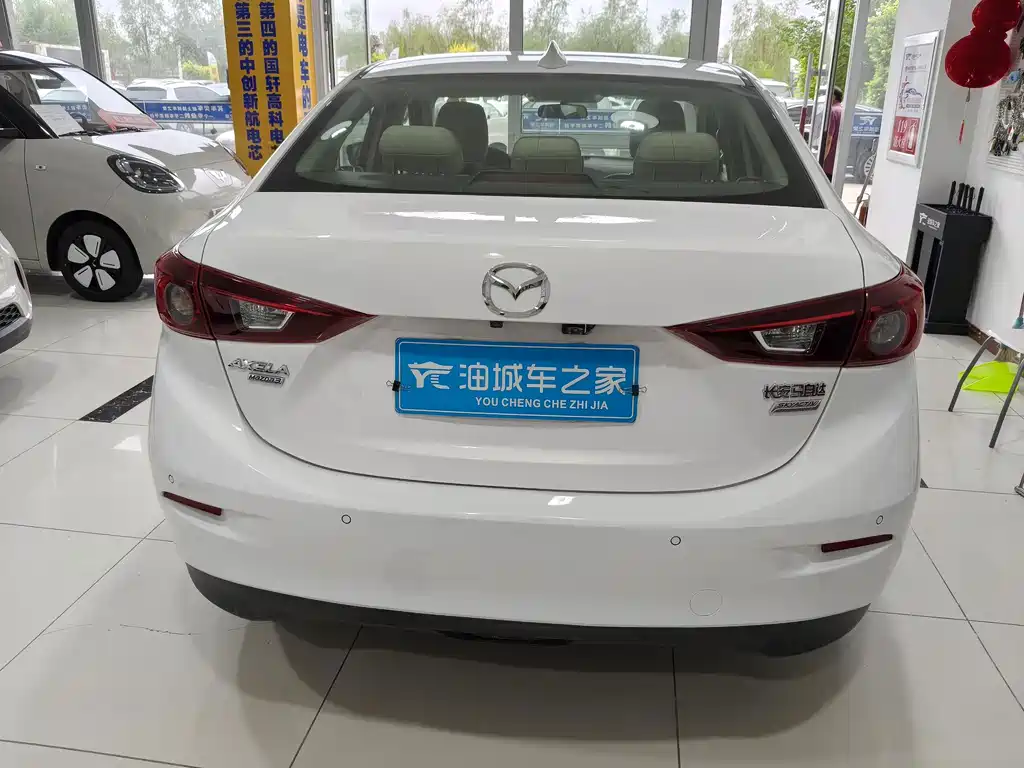 Mazda 3 Axela — миниатюра 5