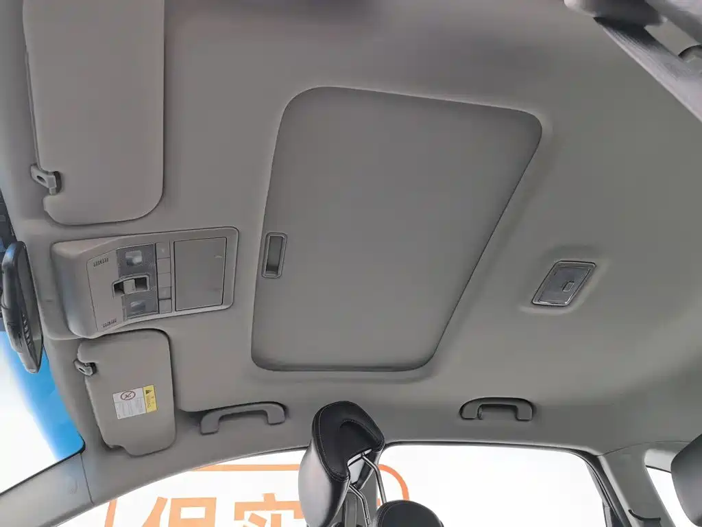 Chevrolet Captiva — миниатюра 14