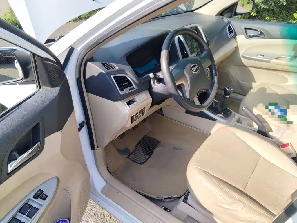 BYD F3 — миниатюра 17