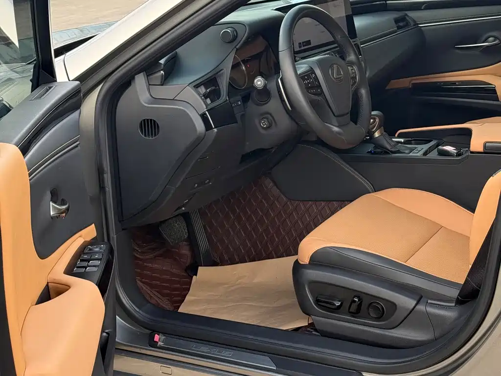 Lexus ES — миниатюра 4