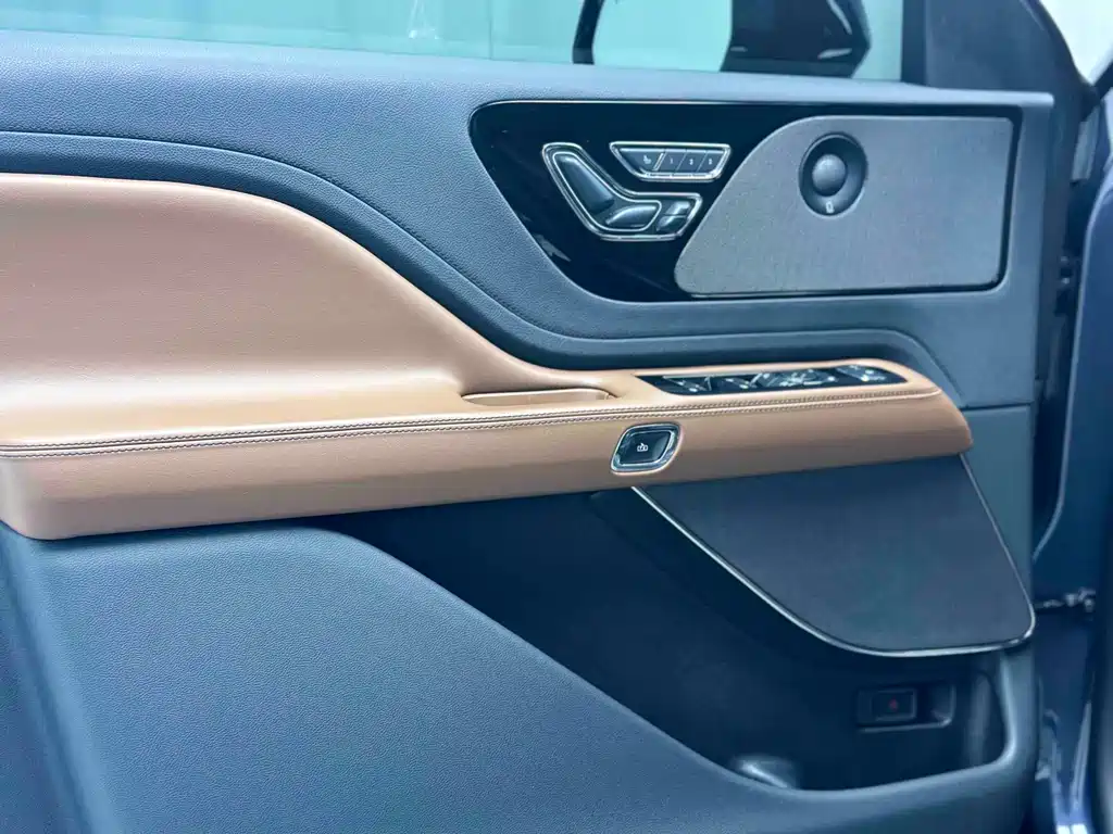 Lincoln Aviator 2021 3.0T V6 Premium