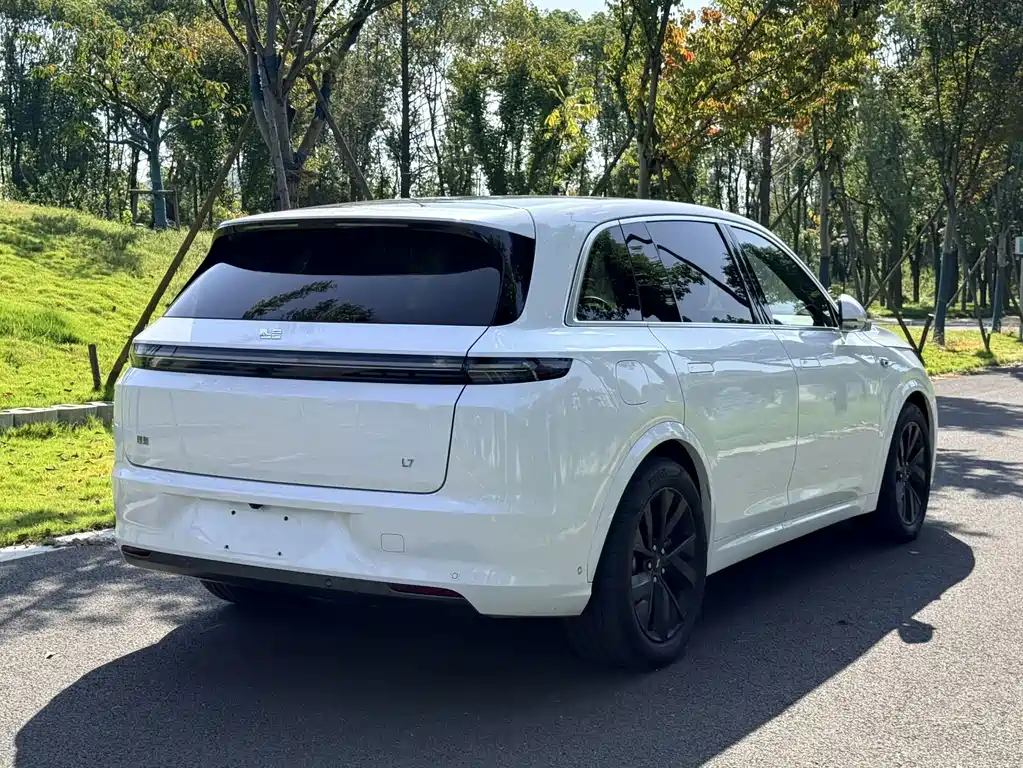 Li Auto Li L7 — миниатюра 5