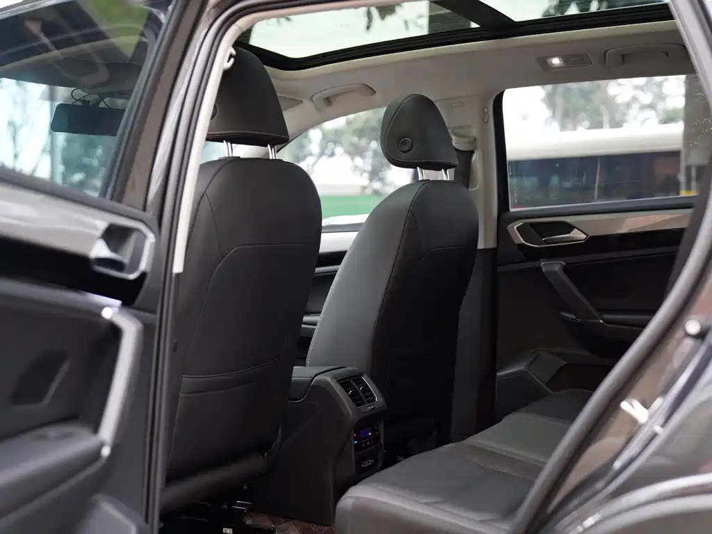 Volkswagen Tayron — миниатюра 8