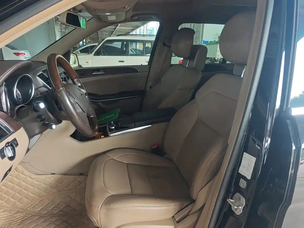 Mercedes-Benz GL-Class — миниатюра 15