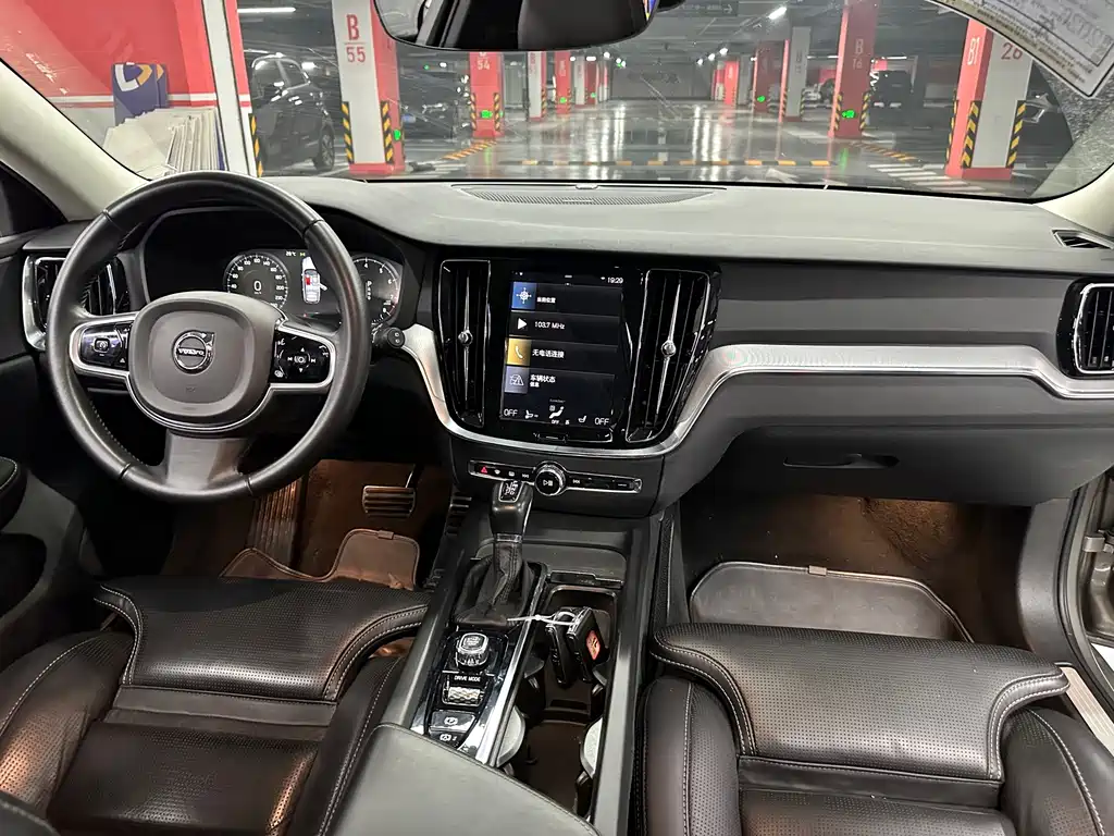 Volvo V60 — миниатюра 13