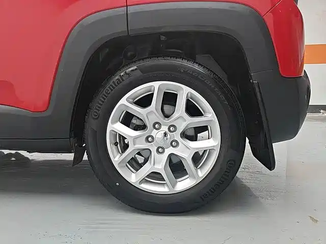 Jeep Renegade — миниатюра 15