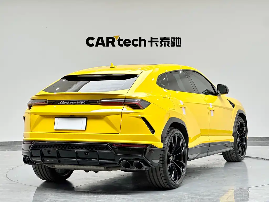 Lamborghini Urus 2021 4.0T V8