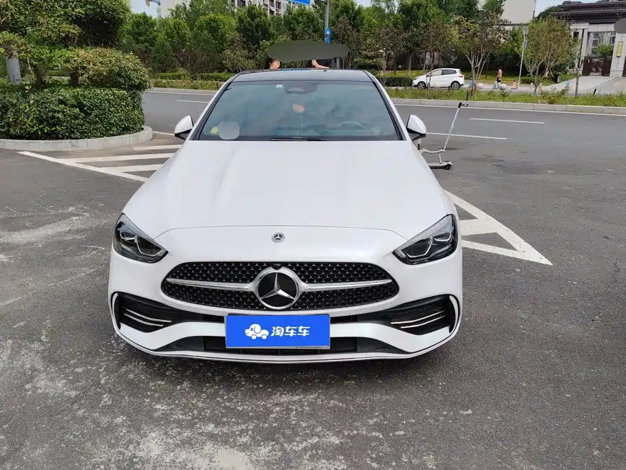 Mercedes-Benz C-Class — миниатюра 2