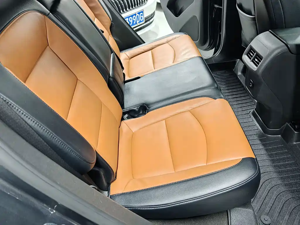Chevrolet Equinox — миниатюра 11