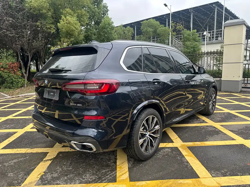 BMW X5 (Import) — миниатюра 6