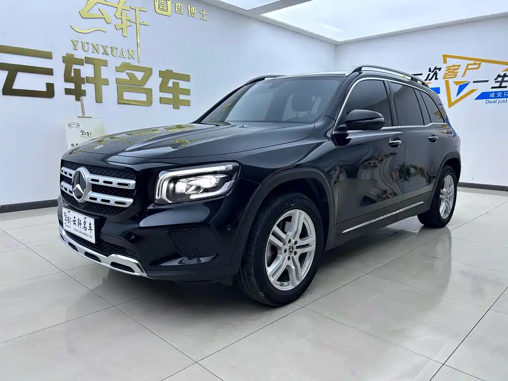 Mercedes-Benz GLB 2023
