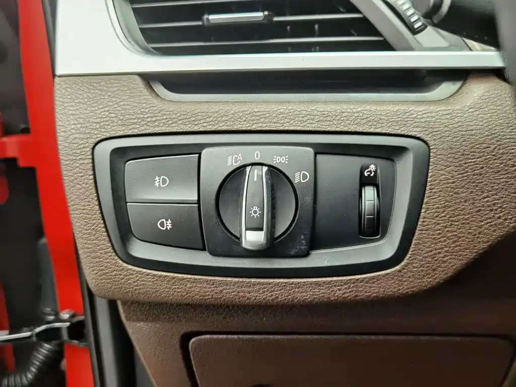 BMW X1 — миниатюра 21