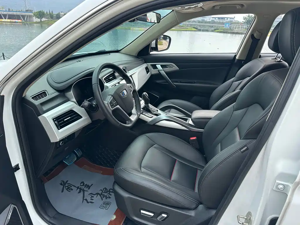 Geely Boyue — миниатюра 9