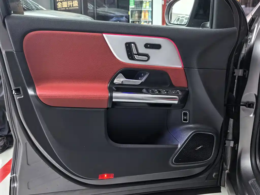 Mercedes-Benz GLA AMG — миниатюра 13