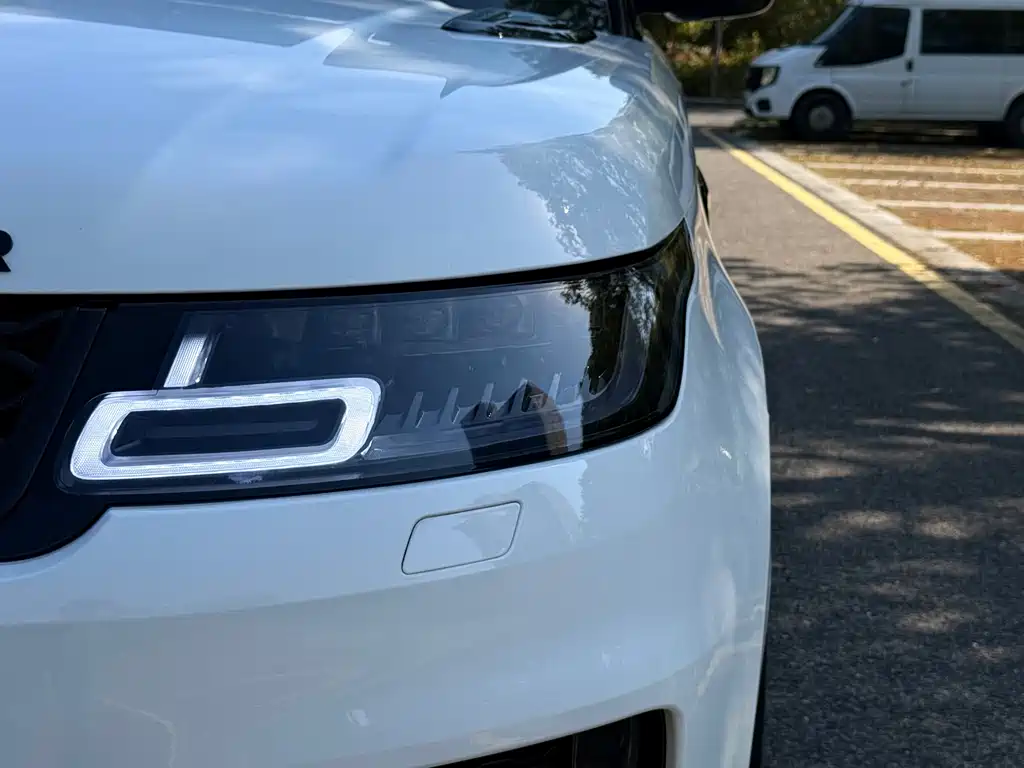 Land Rover Sport — миниатюра 16