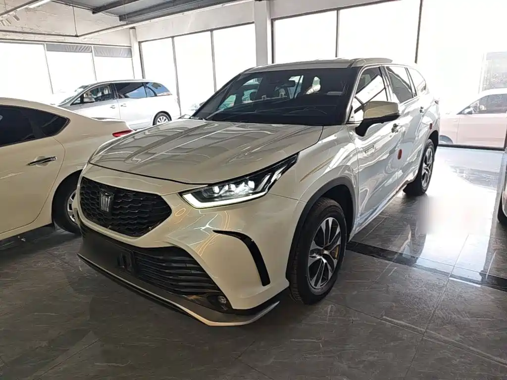 Toyota Crown Kluger