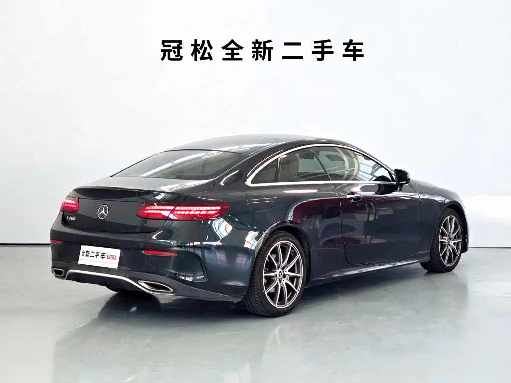 Mercedes-Benz E-Class (Import) — миниатюра 4