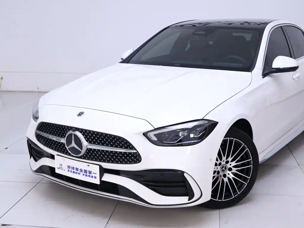 Mercedes-Benz C-Class — миниатюра 3