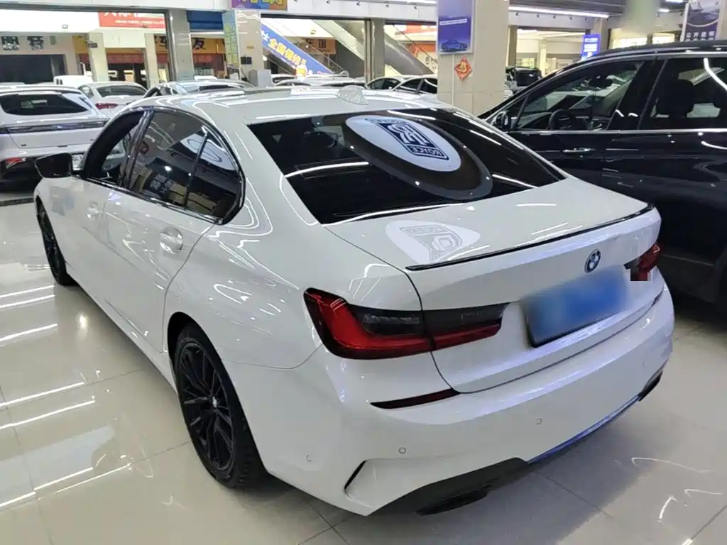 BMW 3 Series — миниатюра 5