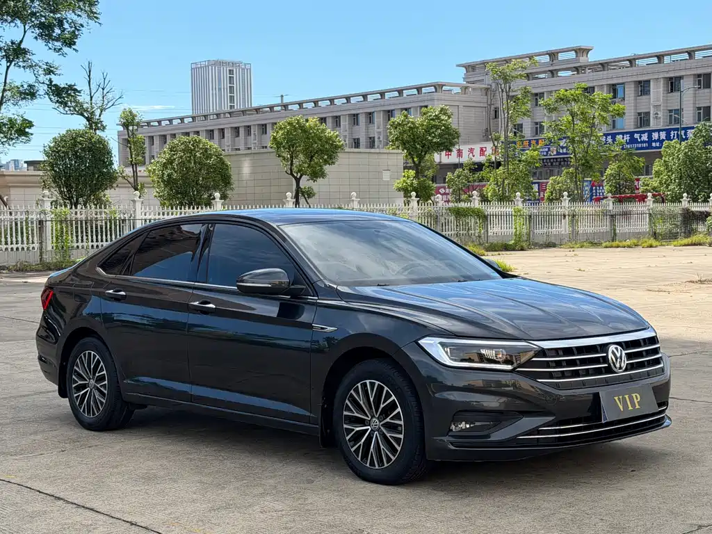 Volkswagen Sagitar — миниатюра 3