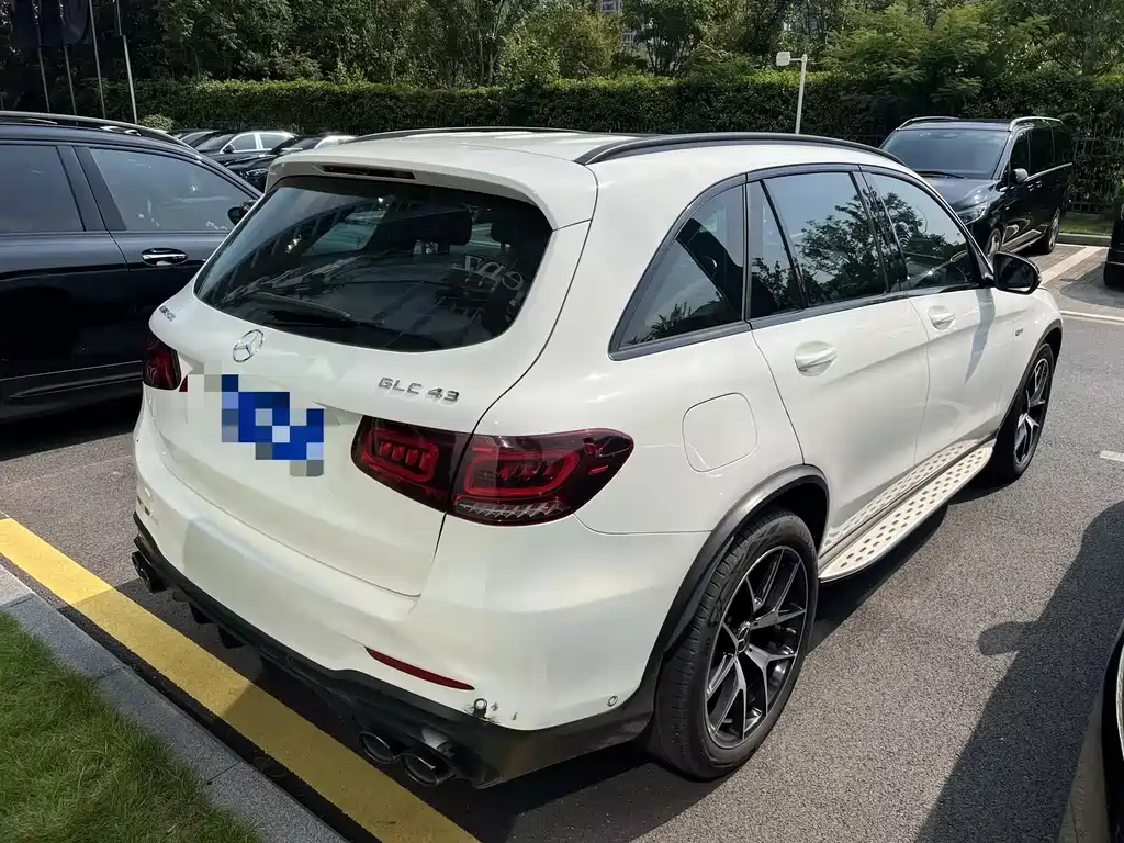 Mercedes-Benz GLC AMG — миниатюра 3