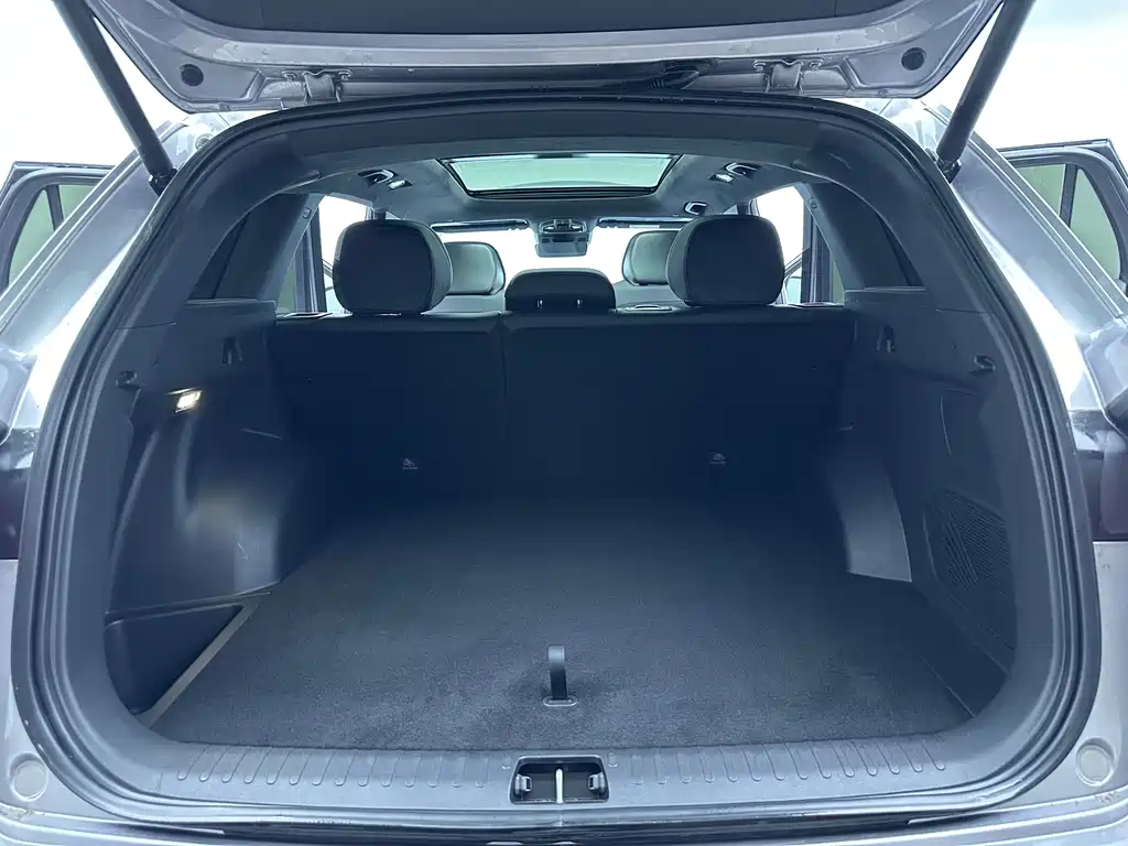 Geely Xingyue L — миниатюра 28