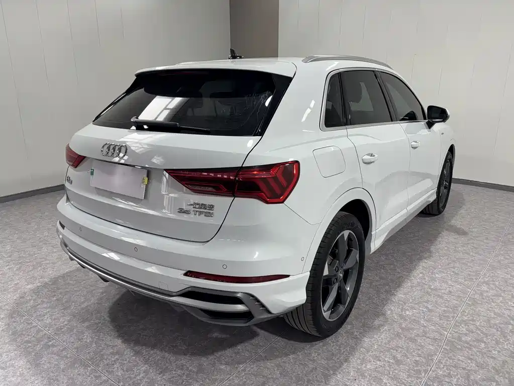 Audi Q3 — миниатюра 6