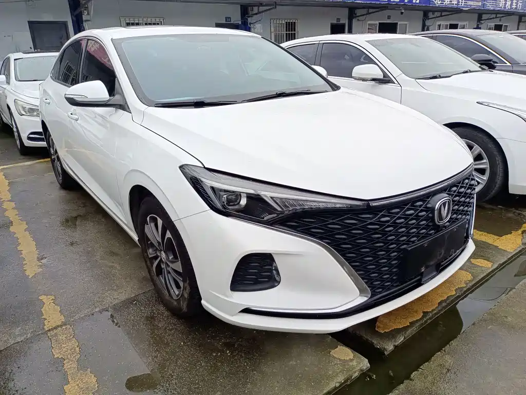 Changan Eado — миниатюра 3