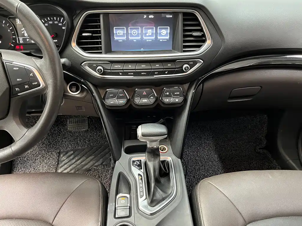 GAC Motor Trumpchi GS4 — миниатюра 11