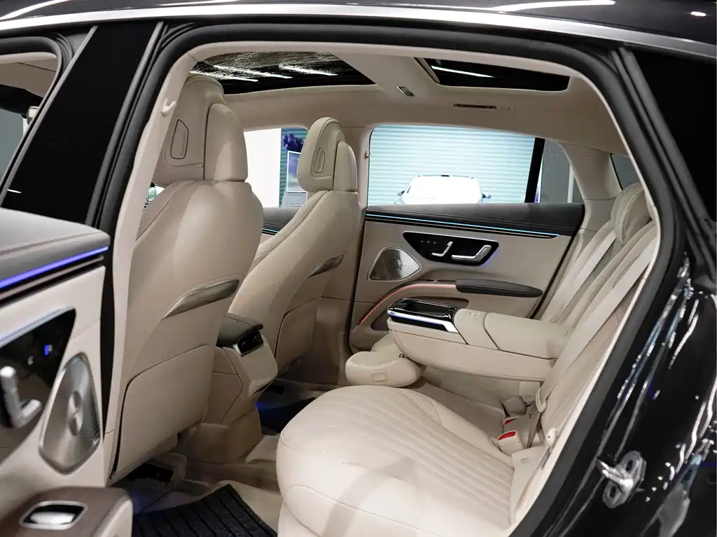 Mercedes-Benz EQS — миниатюра 10